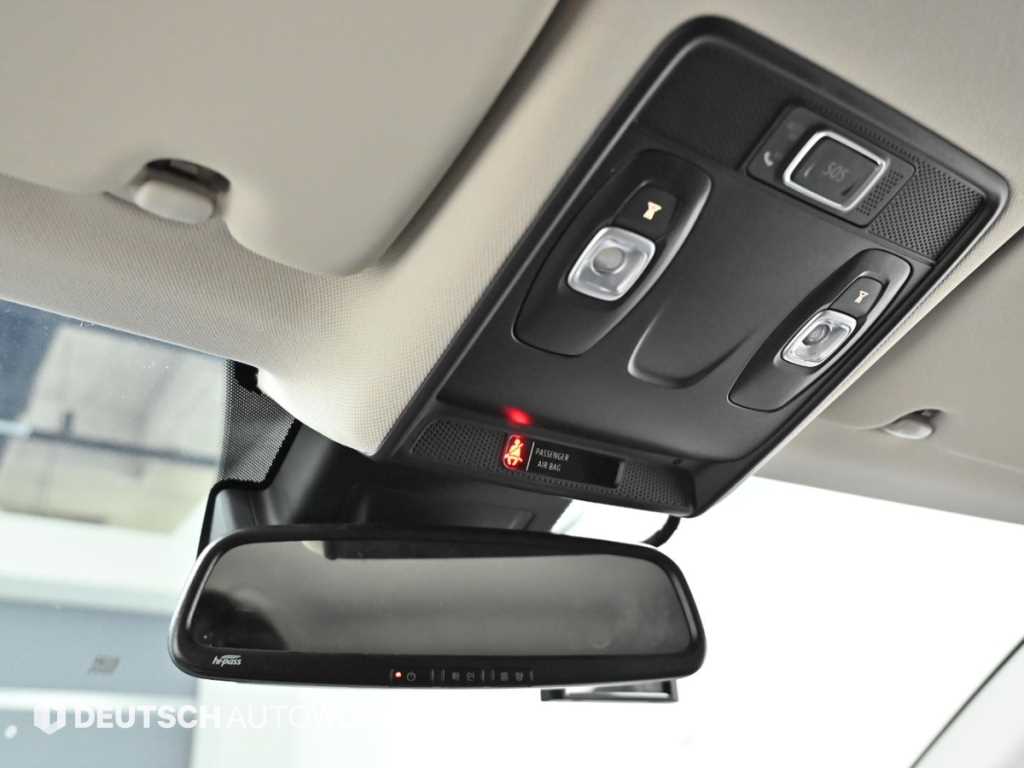 RENAULT Captur — photo 18