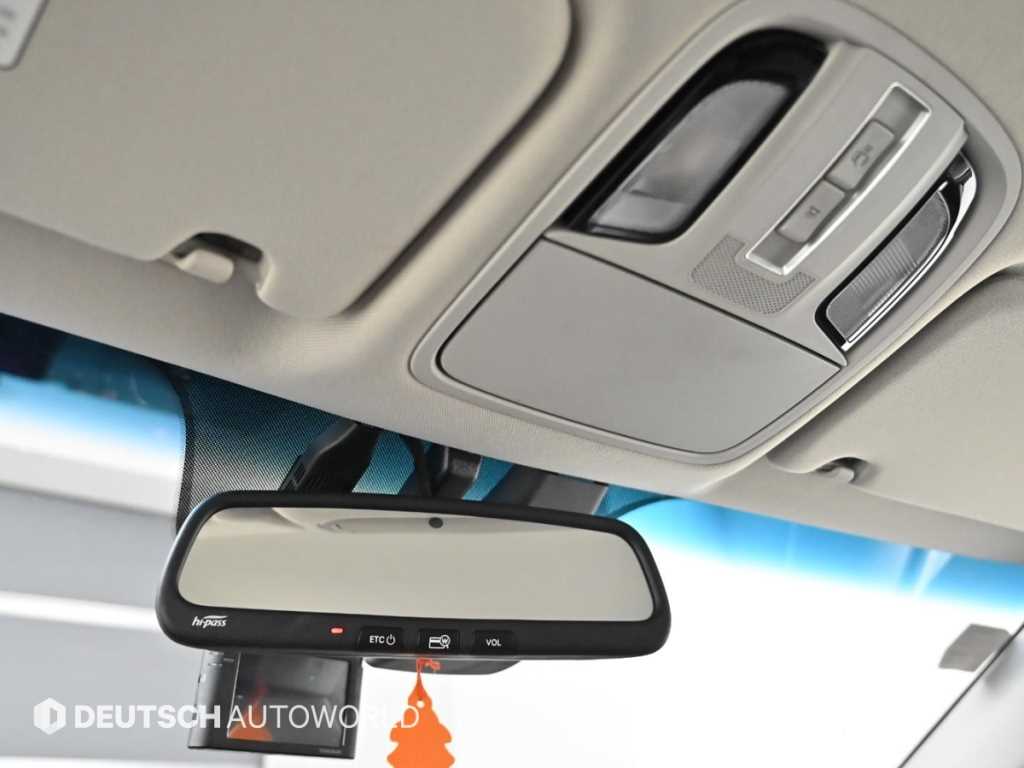 Kia K7 — photo 12