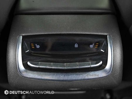 Cadillac XT6 — photo 16