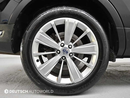 Ford Explorer — photo 05