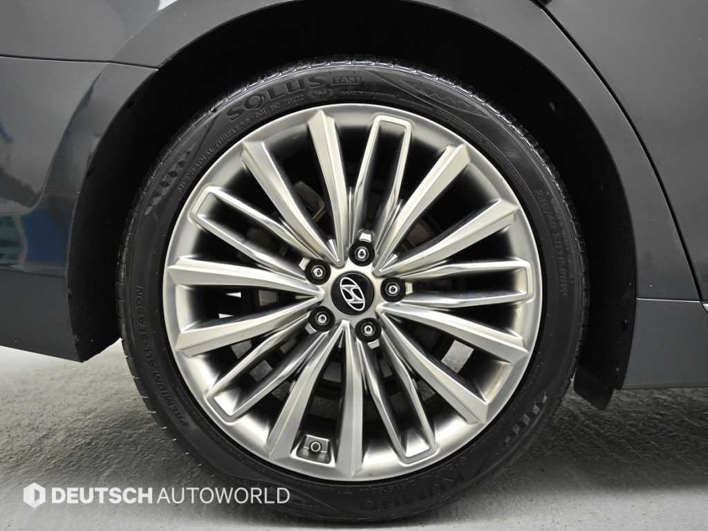 Hyundai Grandeur — photo 05