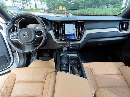 Volvo XC60 — photo 07