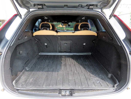Volvo XC60 — photo 17
