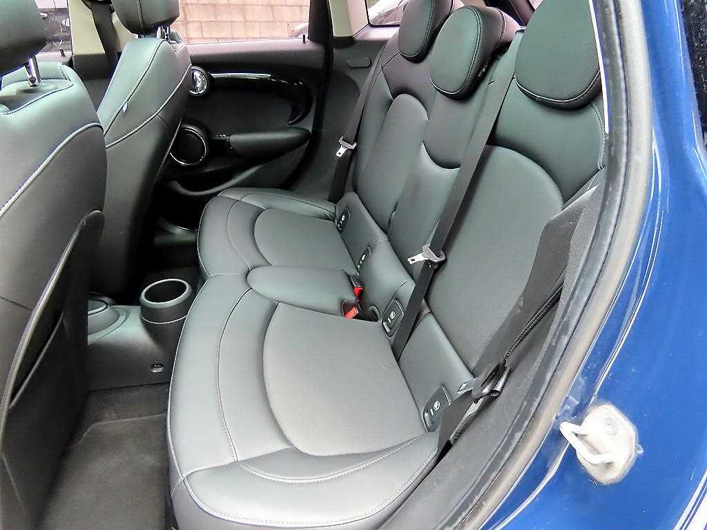 Mini Cooper — photo 06