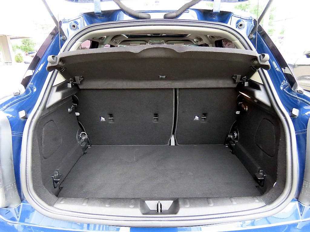 Mini Cooper — photo 15