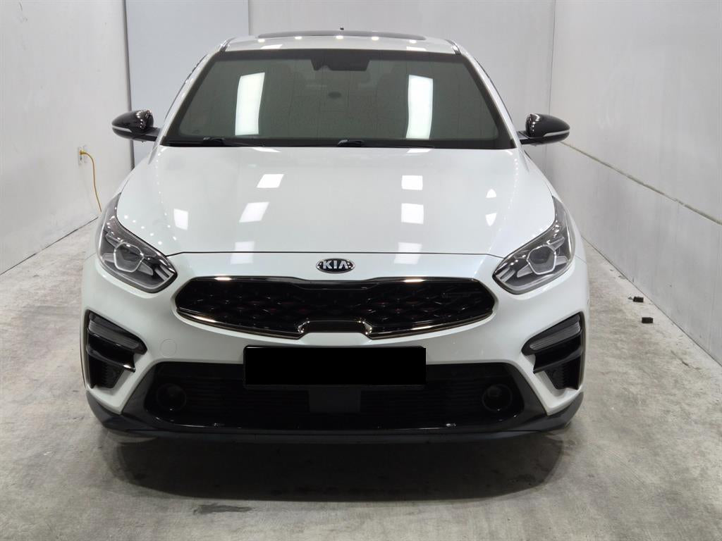 Kia K3 — photo 01