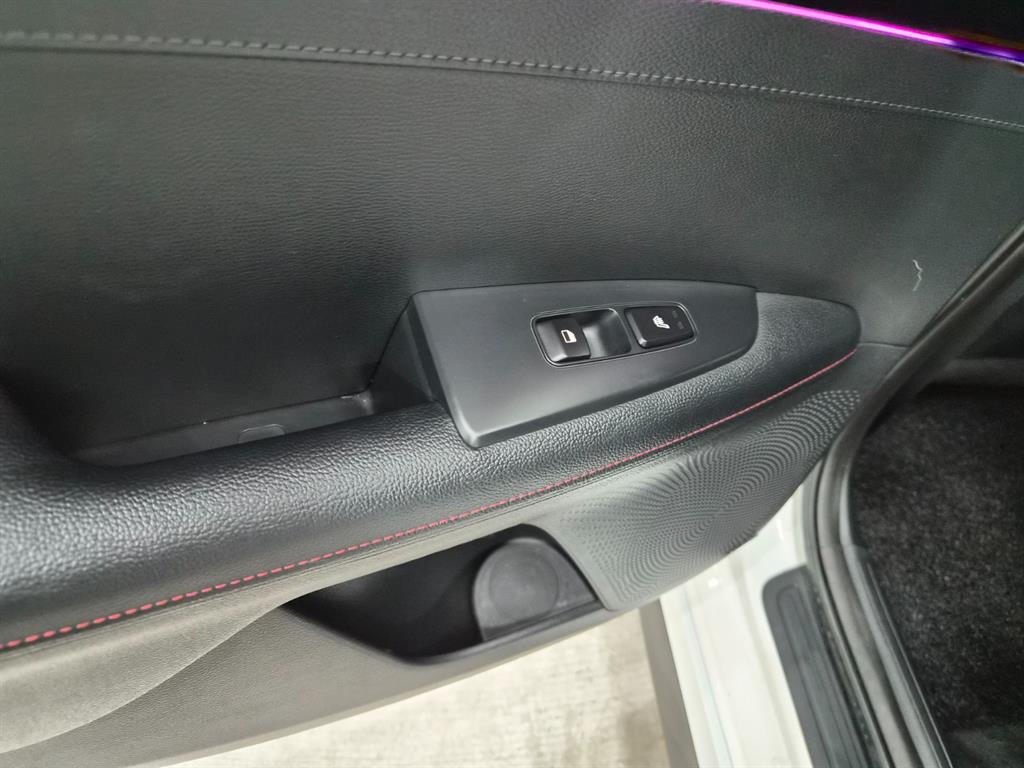 Kia K3 — photo 07