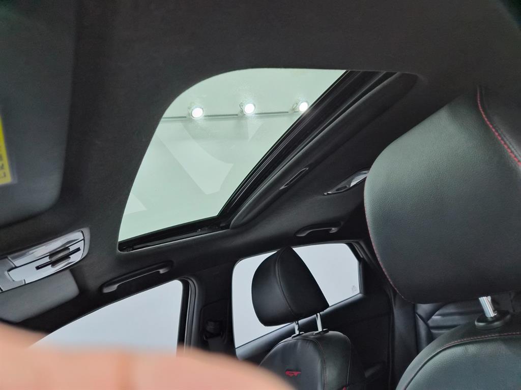 Kia K3 — photo 15