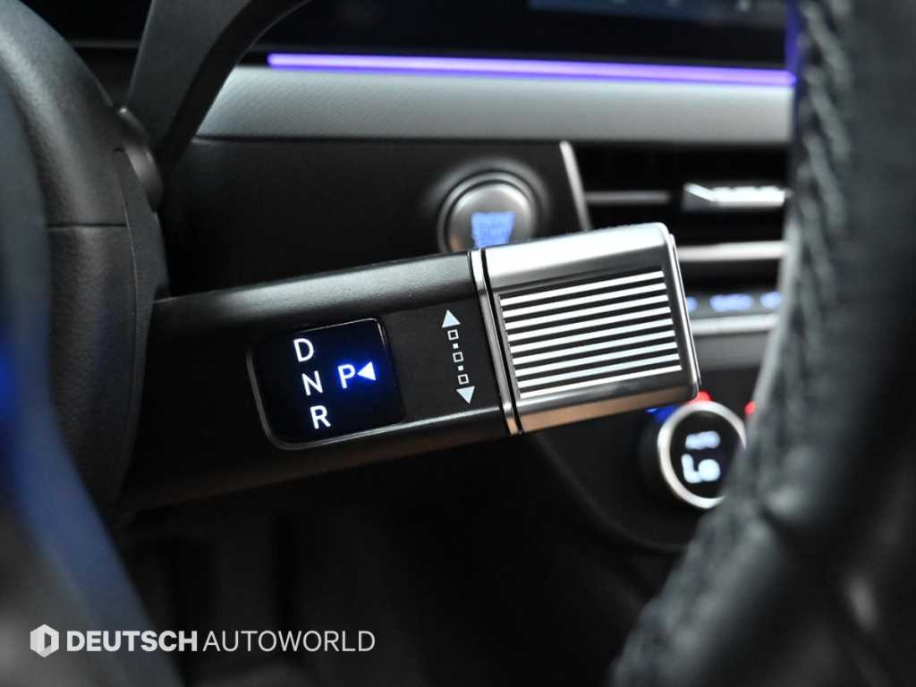 Hyundai Sonata — photo 09