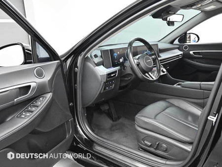 Hyundai Sonata — photo 11