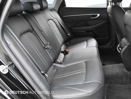 Hyundai Sonata — photo 12