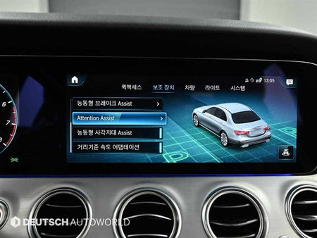 Mercedes-Benz E-Class — photo 17
