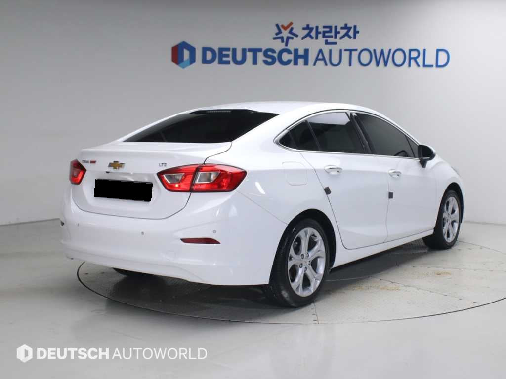 CHEVROLET Cruze — photo 02