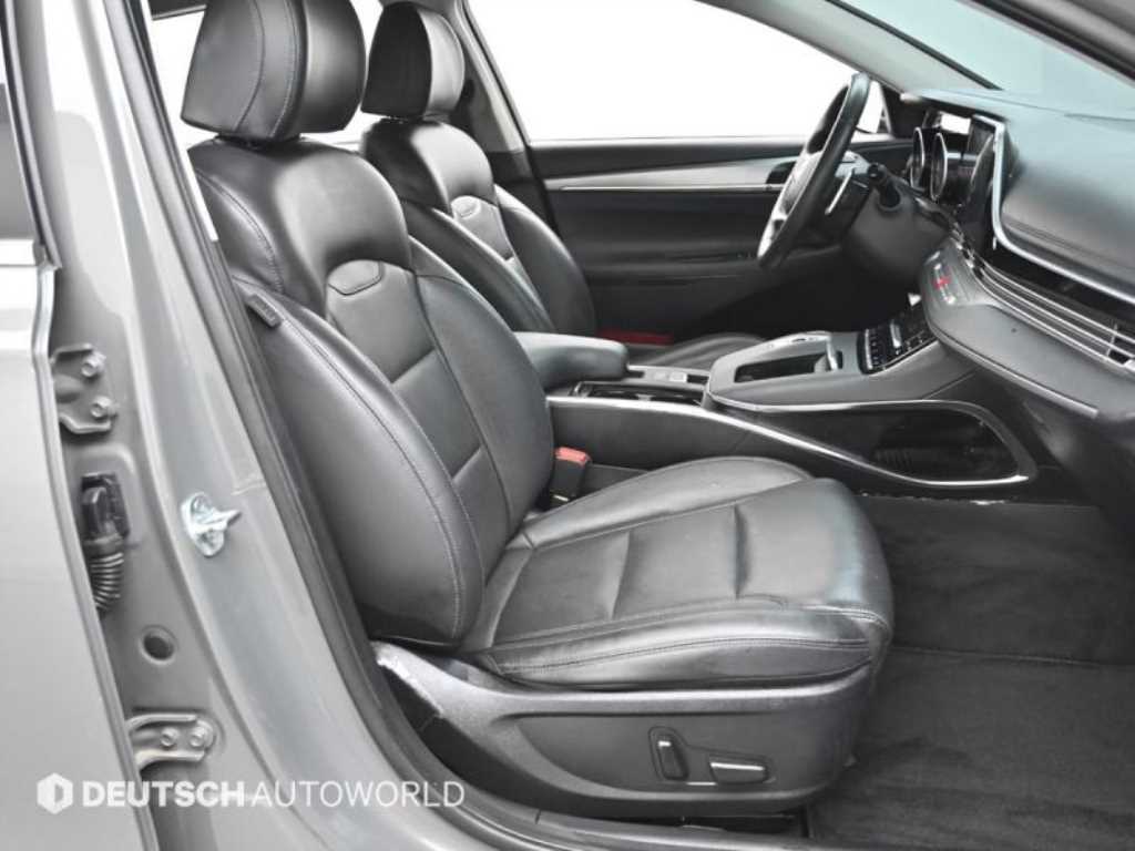 Hyundai Grandeur — photo 10