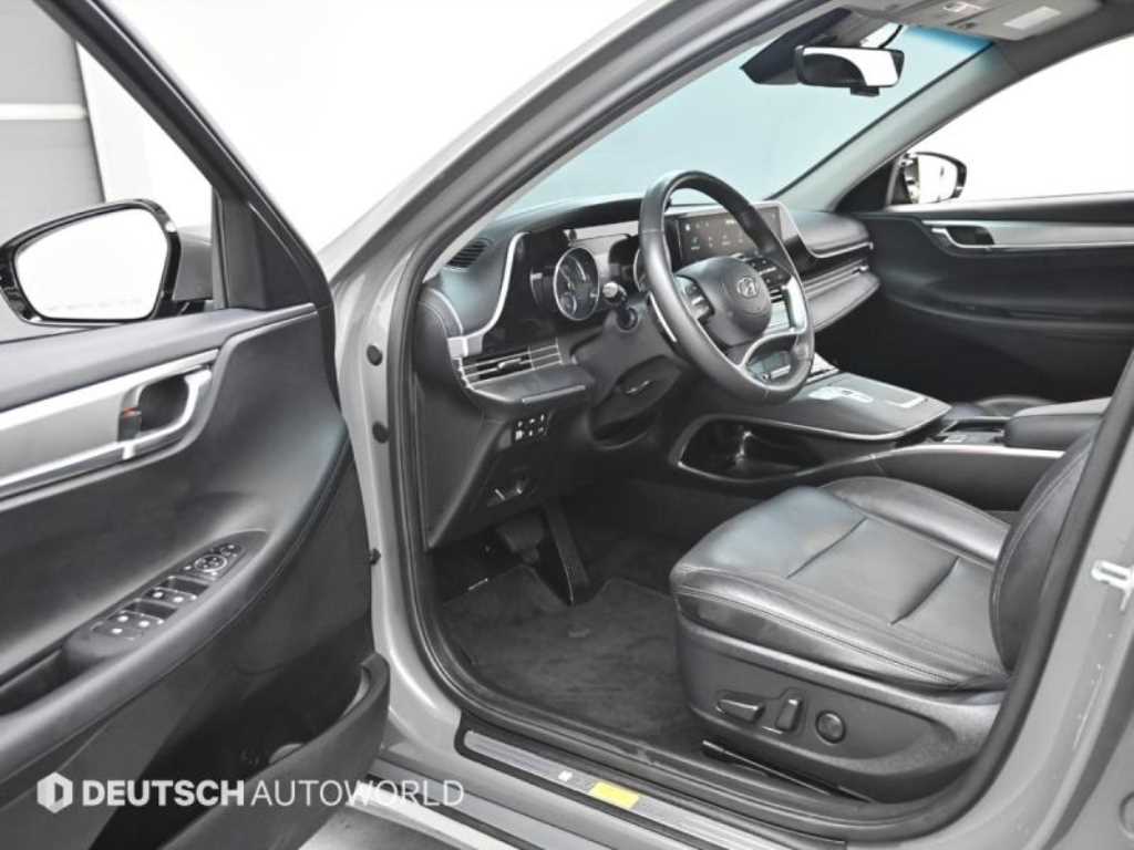 Hyundai Grandeur — photo 11