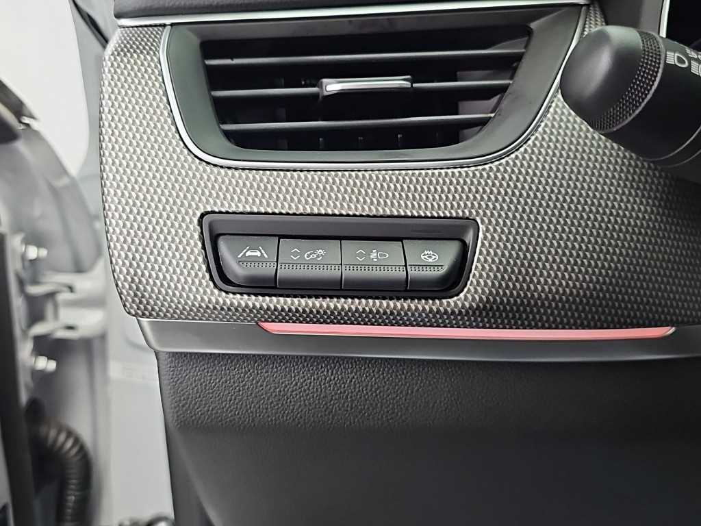 RENAULT Arkana — photo 18
