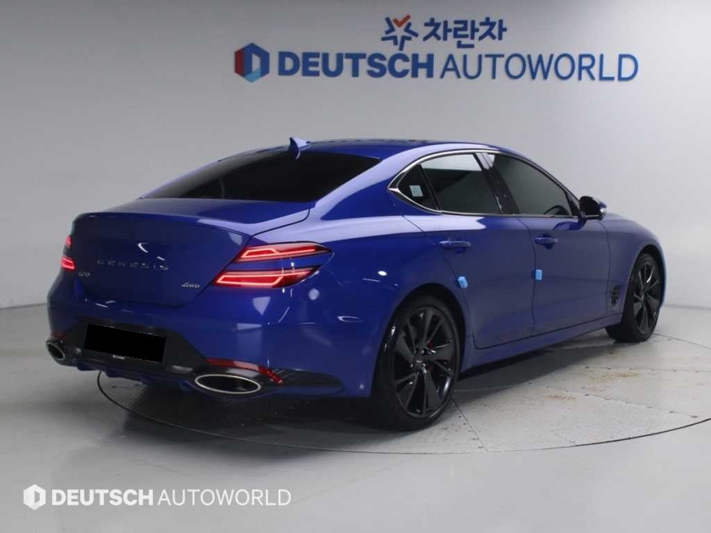Genesis G70 — photo 02