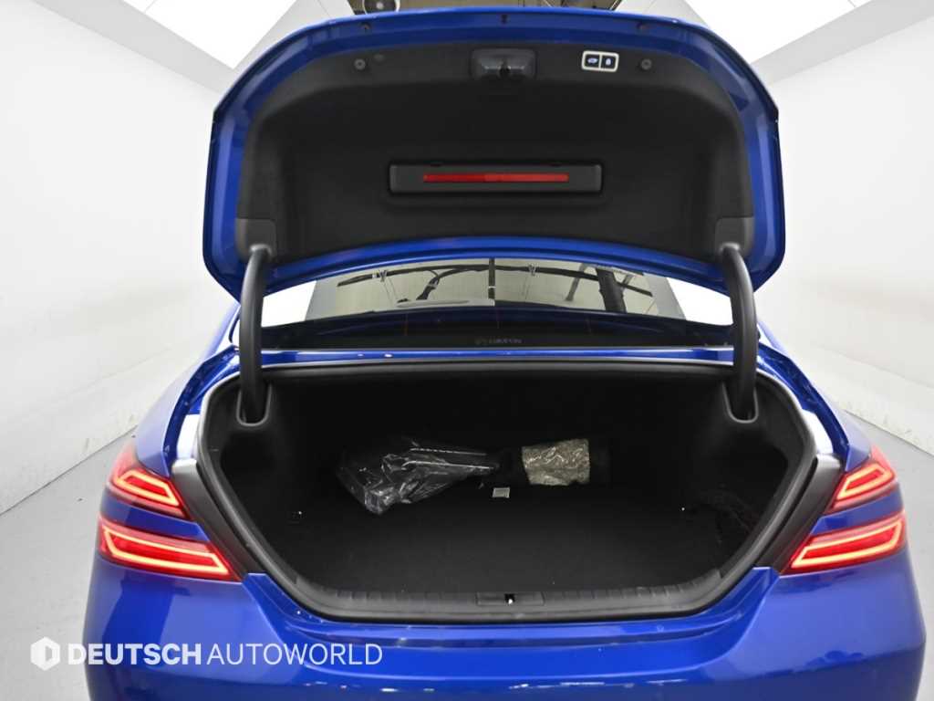Genesis G70 — photo 19