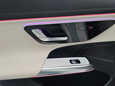 Mercedes-Benz E-Class — photo 13