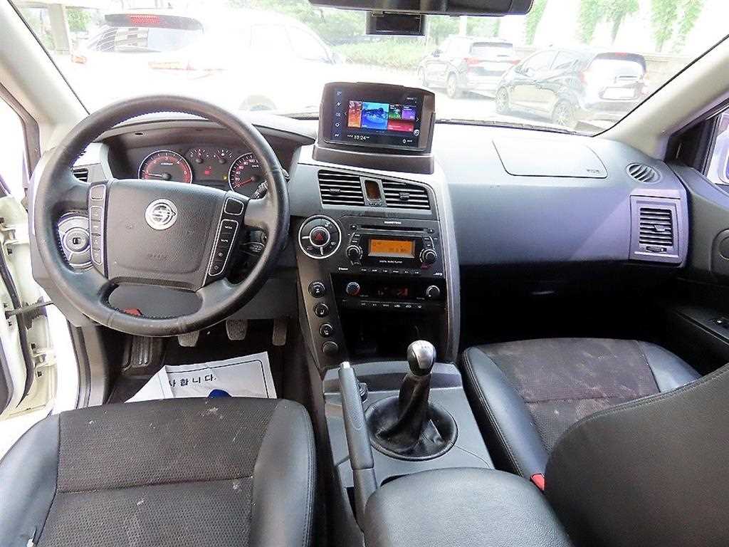 KGM KORANDO — photo 07