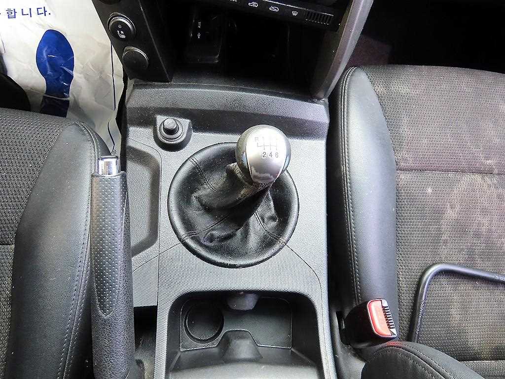KGM KORANDO — photo 10