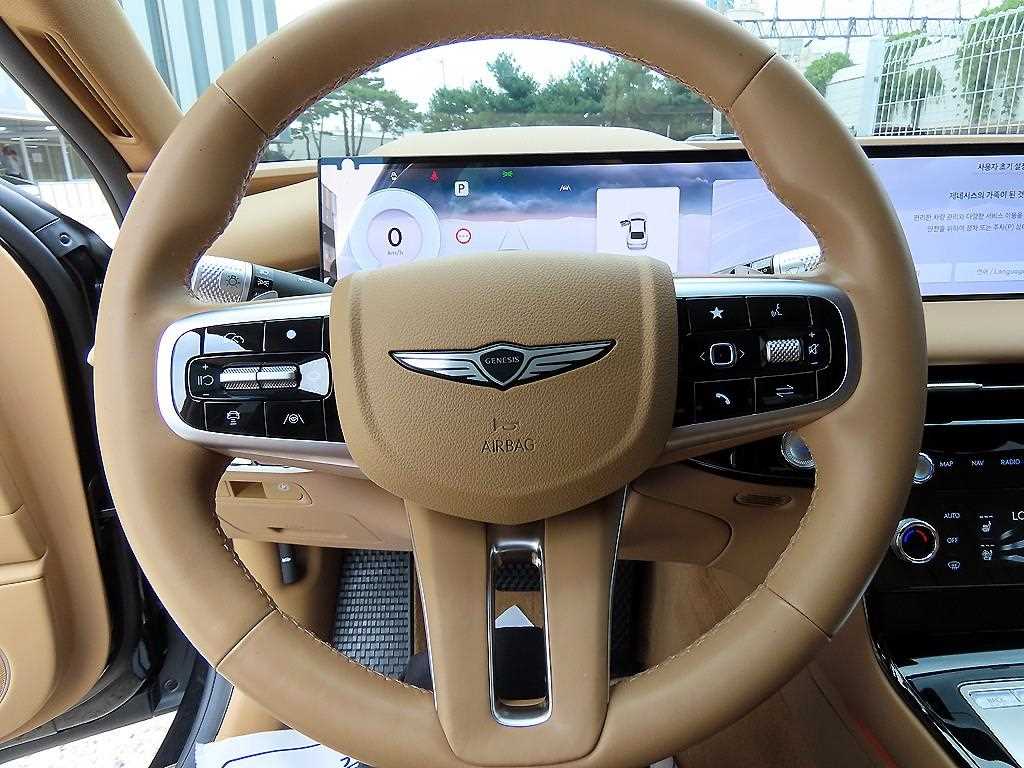 Genesis G80 — photo 08