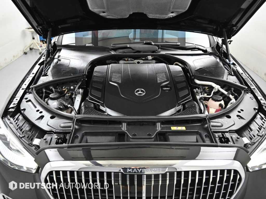 Mercedes-Benz S-Class — photo 06