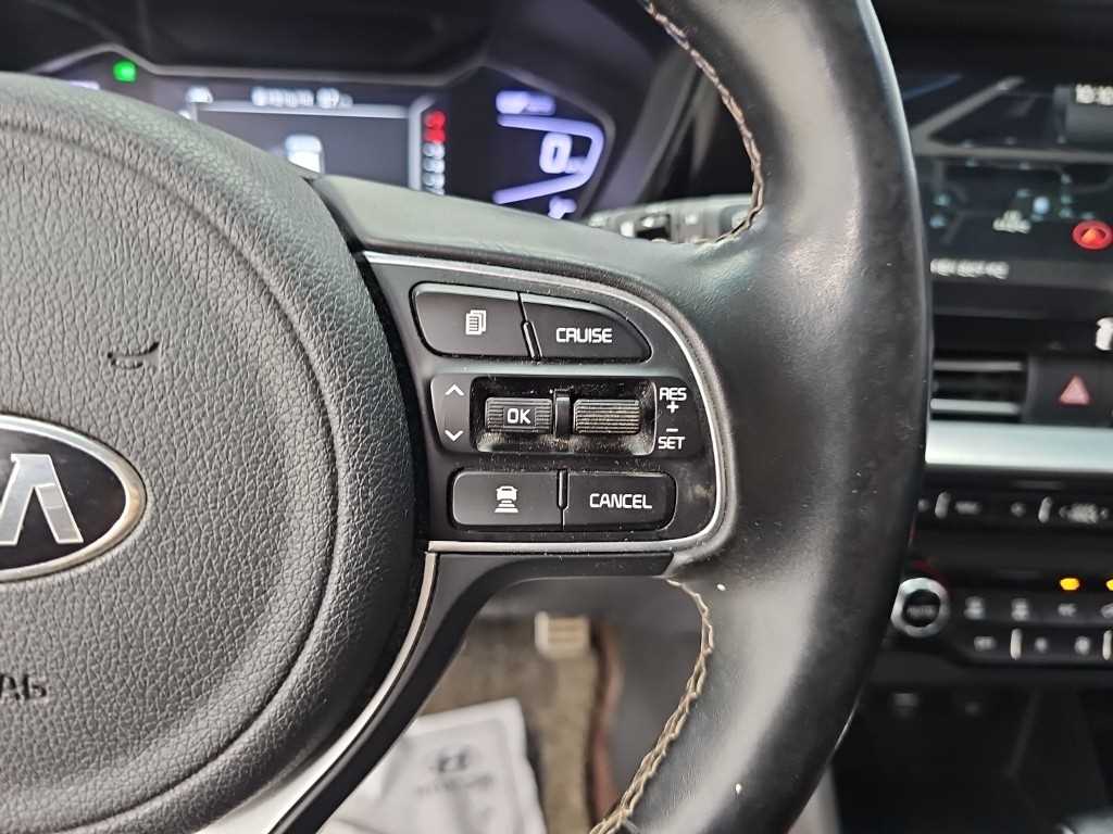 Kia Niro — photo 17