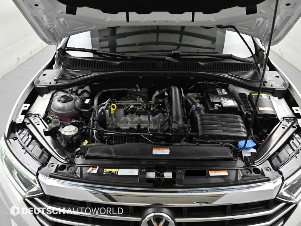 Volkswagen Jetta — photo 06