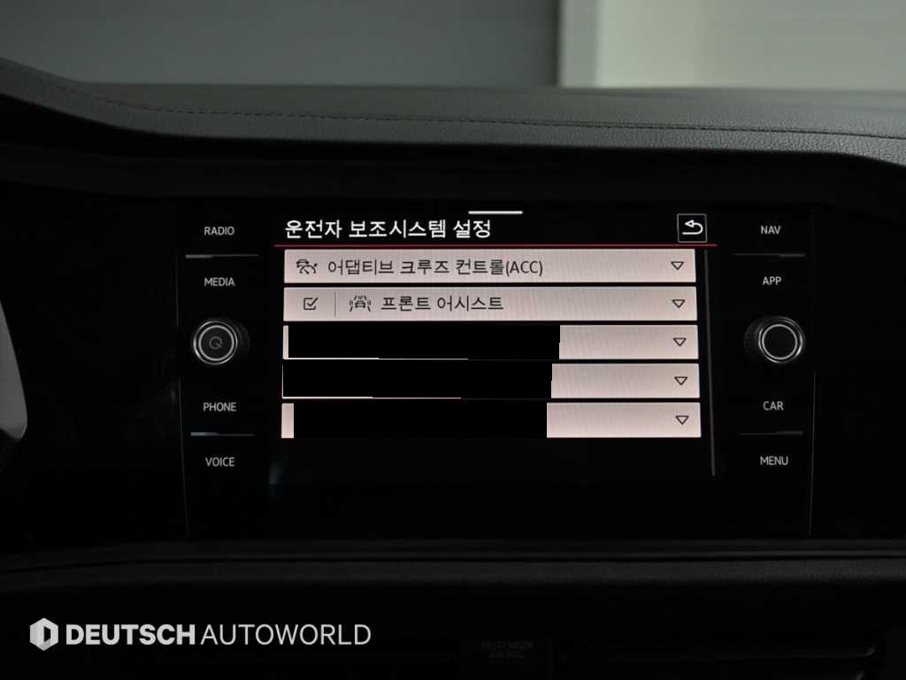 Volkswagen Jetta — photo 17