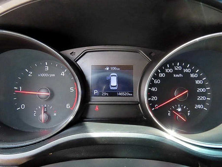 Kia Carnival — photo 10