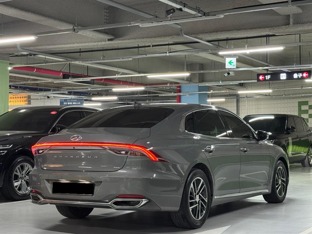 Hyundai Grandeur — photo 03