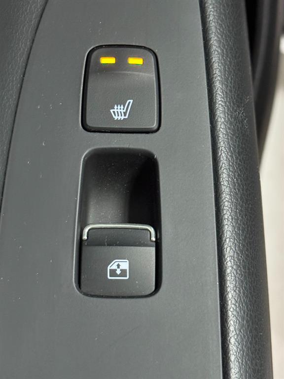 Hyundai Grandeur — photo 18
