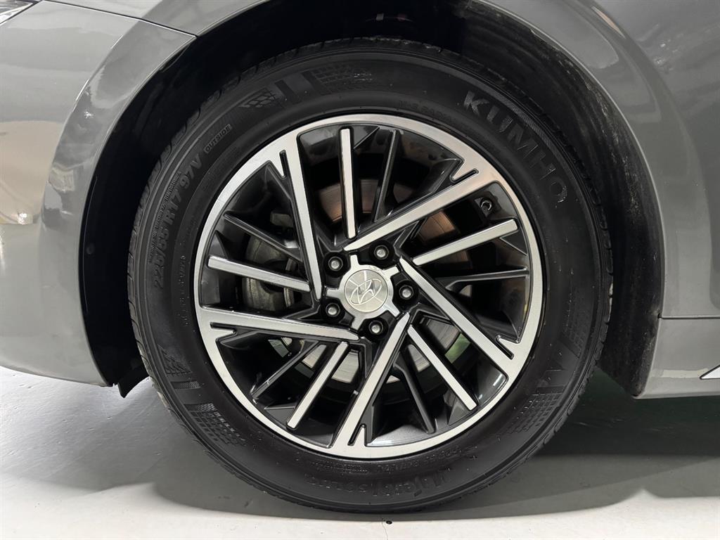 Hyundai Grandeur — photo 19