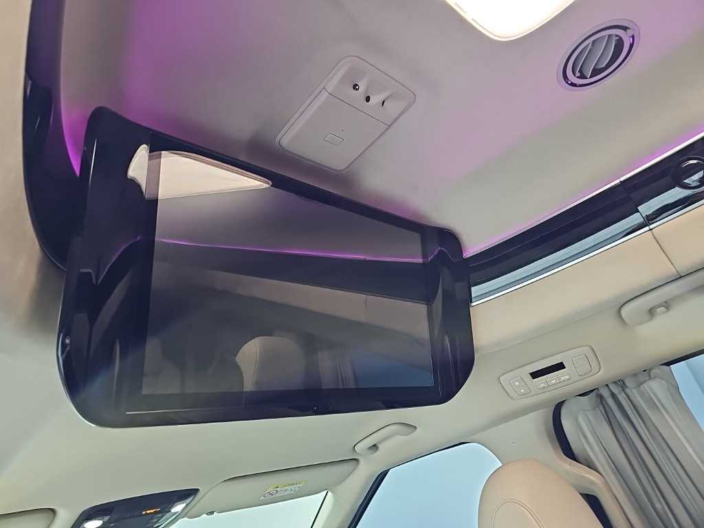 Kia Carnival — photo 15