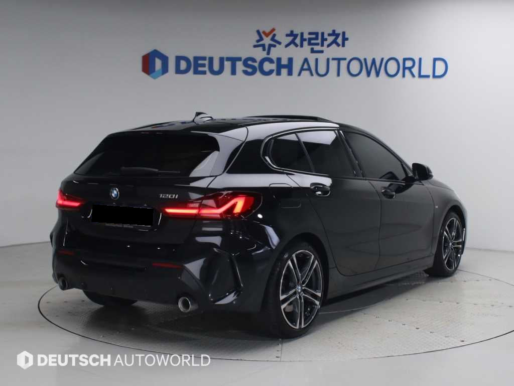 BMW 1-Series — photo 04