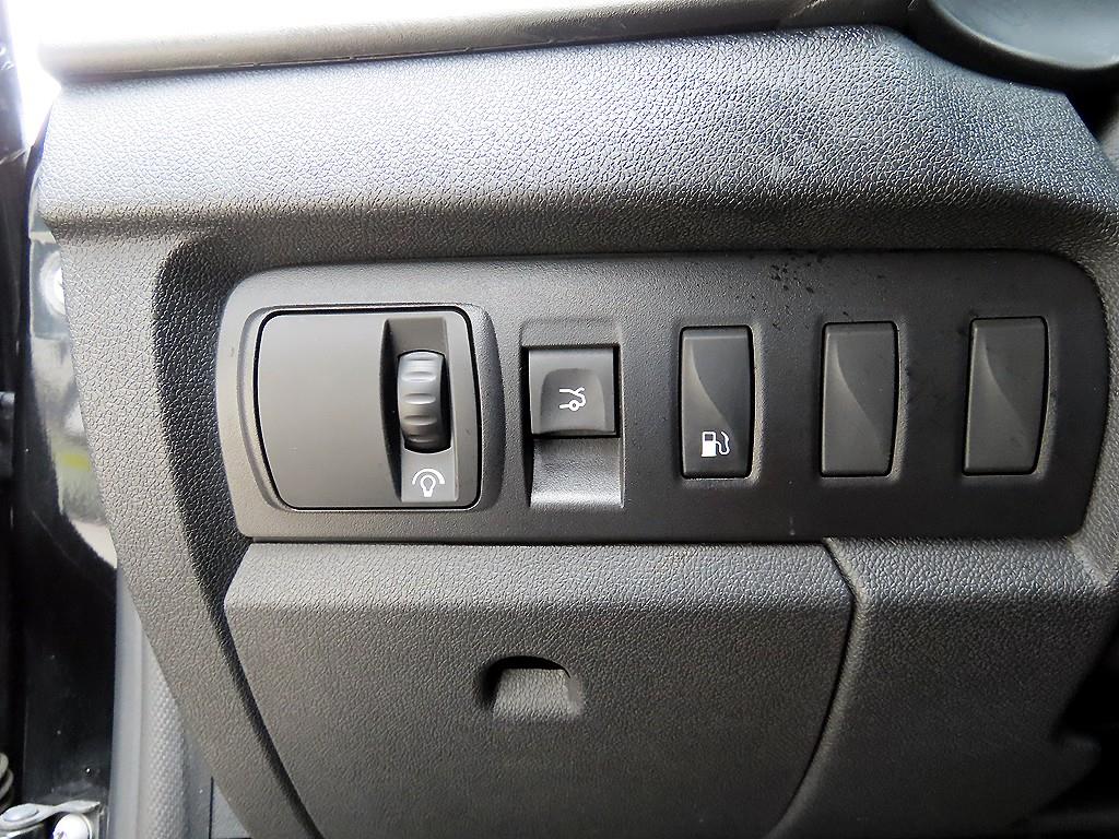 RENAULT SM3 — photo 13