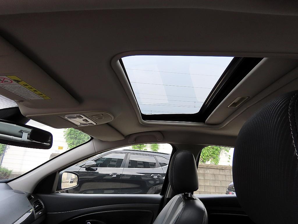 RENAULT SM3 — photo 18