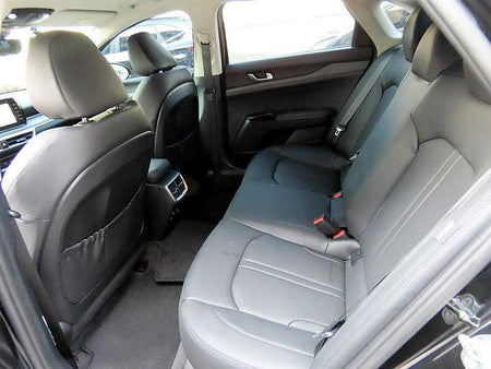 Kia K5 — photo 06