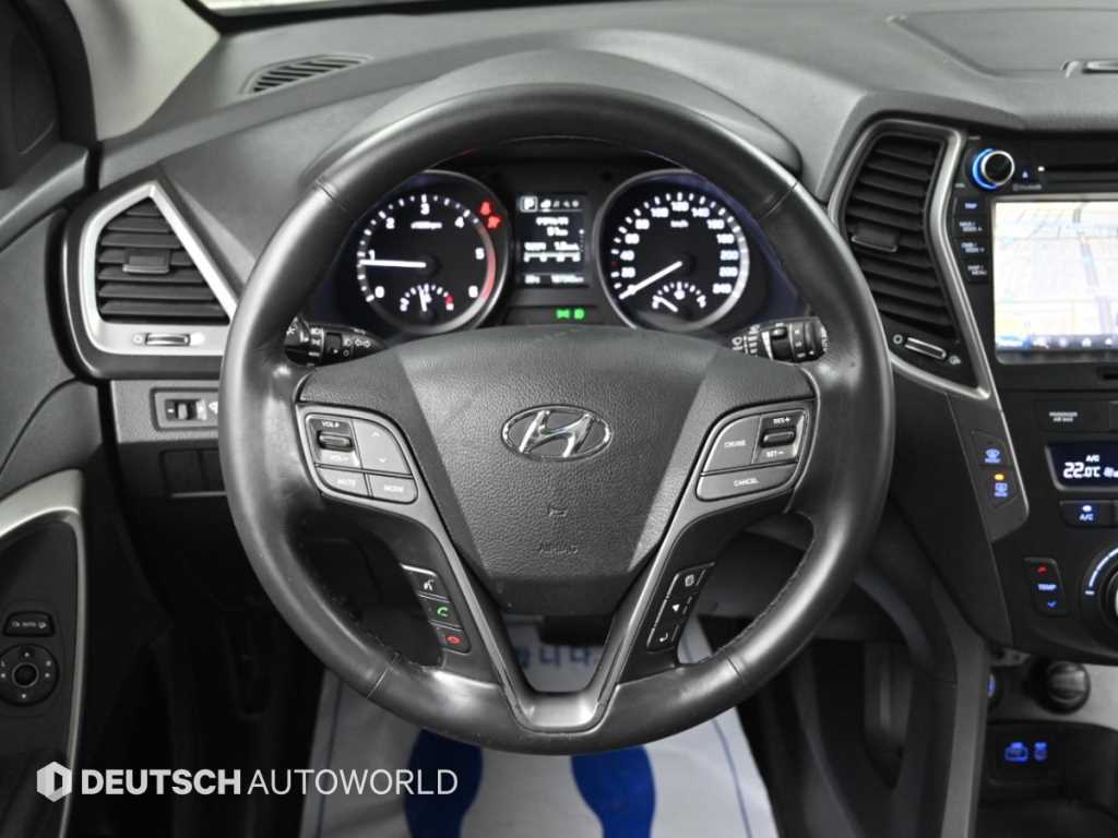 Hyundai Santafe — photo 13