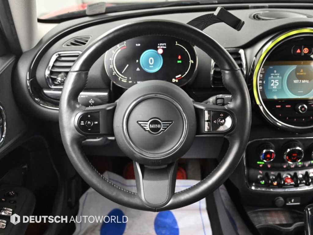 Mini Clubman — photo 13