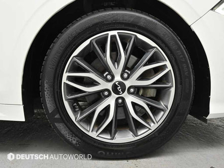 Kia K5 — photo 05
