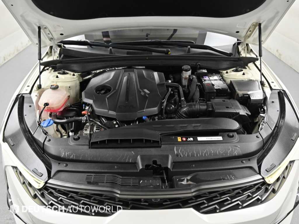 Kia K5 — photo 06