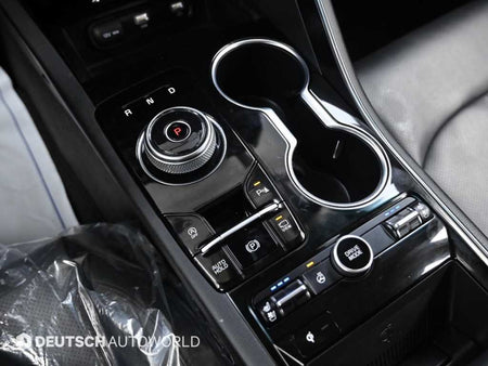 Kia K5 — photo 09