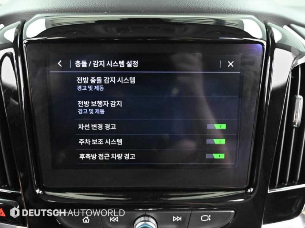 CHEVROLET Traverse — photo 17