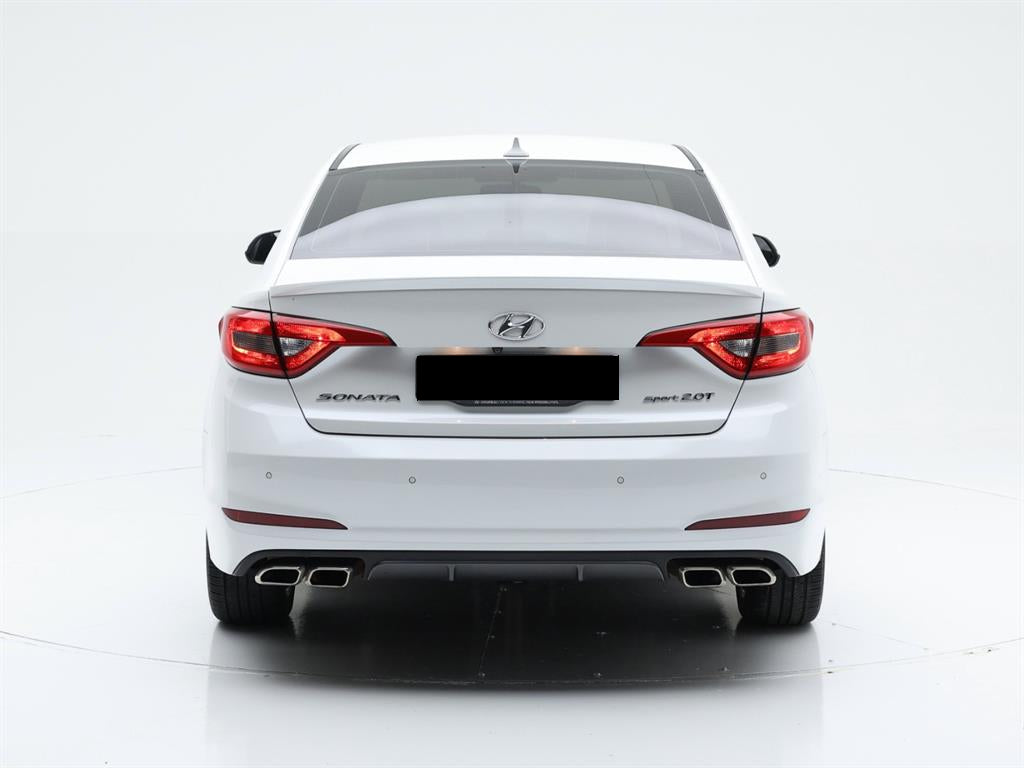 Hyundai Sonata — photo 05