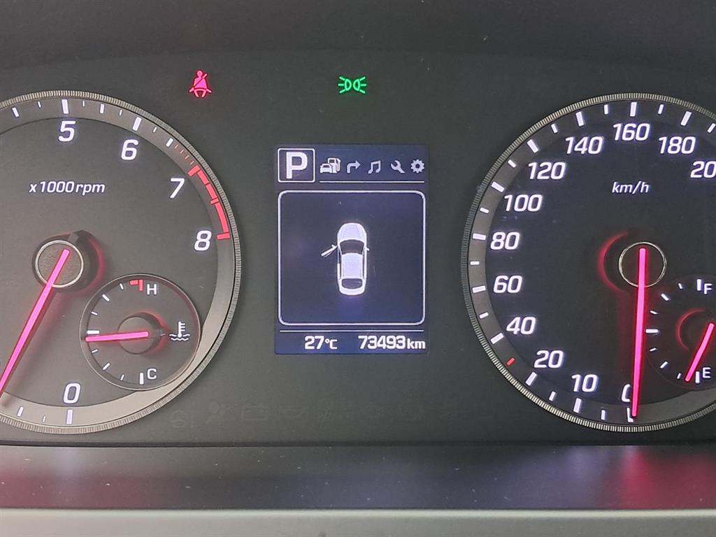 Hyundai Sonata — photo 08
