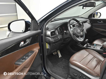 Kia Sorento — photo 11