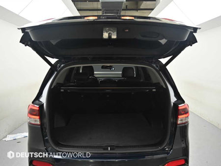 Kia Sorento — photo 19
