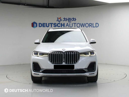 BMW X7 — photo 03